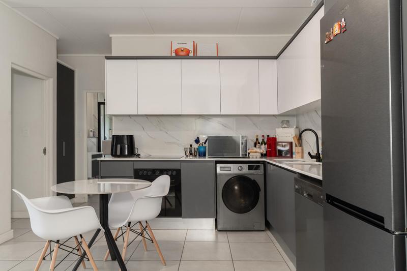 2 Bedroom Property for Sale in The Huntsman Western Cape